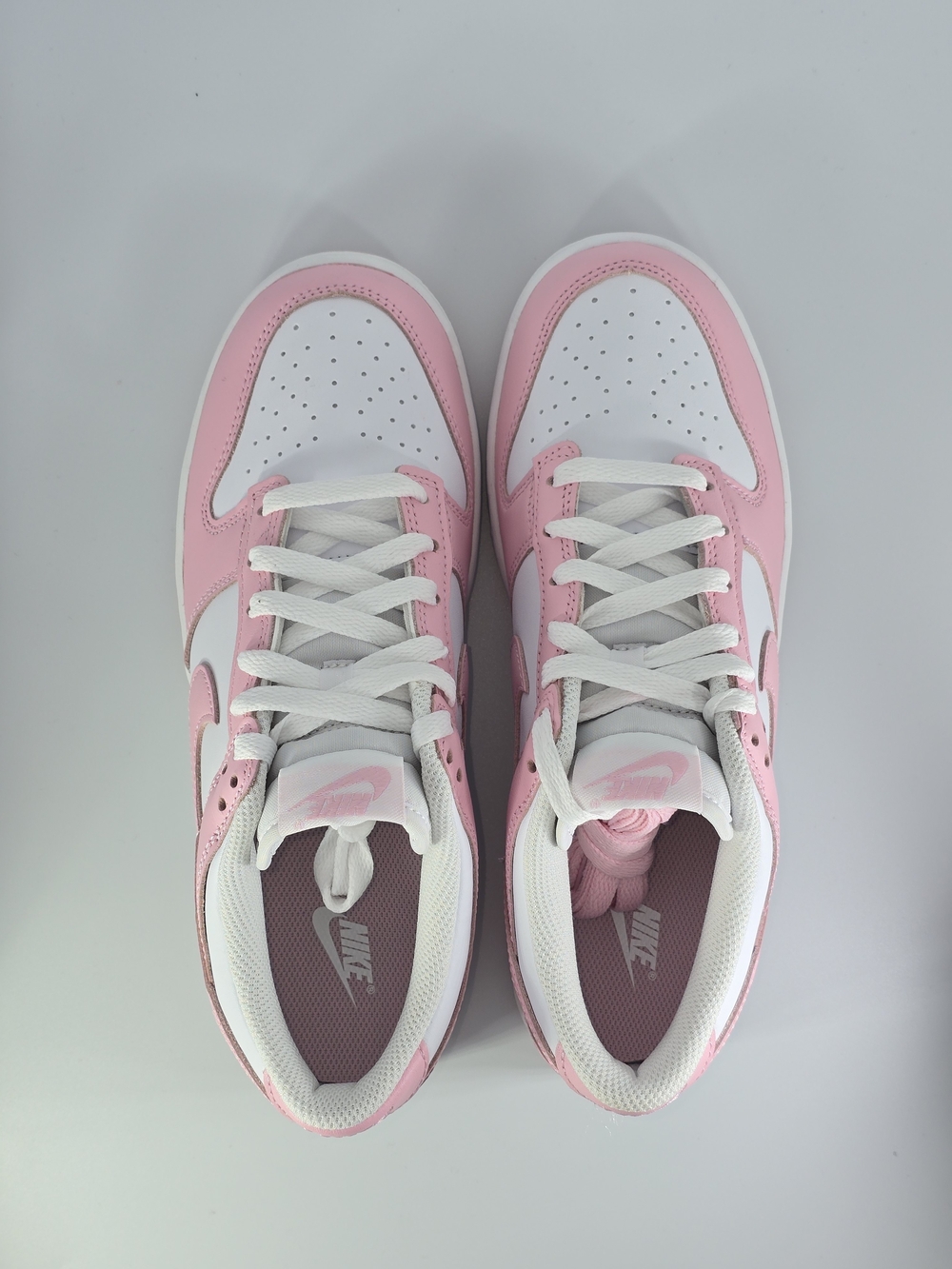 💎SOLD💎 Nike Dunk Low GS – White / Medium Soft Pink – 7Y / 8.5 Women’s - Picture 9 of 9